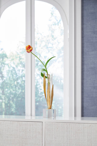 Gold Leaf Vase with Crystal Base – Elegant Decorative Accent