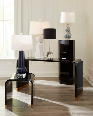 Gold Faithful Lamp – Ceramic Hourglass Table Lamp with White Glaze, Hand-Painted Greek Key Motif & Off-White Silk Shade