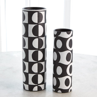 BLACK/WHITE CIRCLES VASE