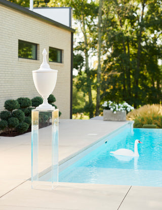 Acrylic Pedestal (Lg) 384394