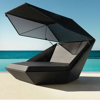 ILLUMINATED FAZ OUTDOOR DAYBED WITH PARASOL