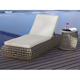 DYNASTY CHAISE IN GREY WICKER