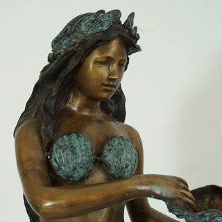 MERMAID HOLDING SHELL FOUNTAIN